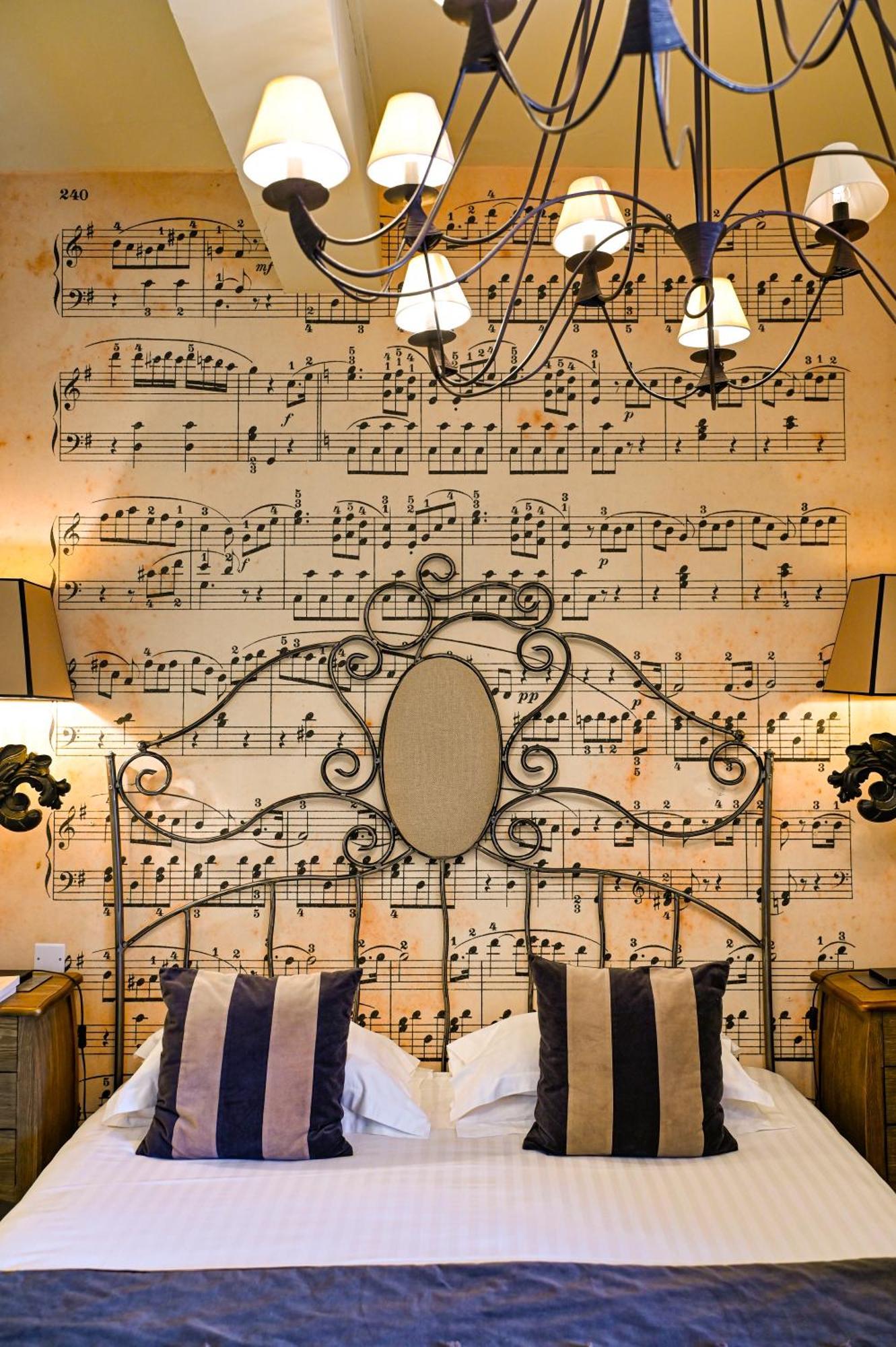 Hotel Gounod Сен-Реми-де-Прованс Экстерьер фото